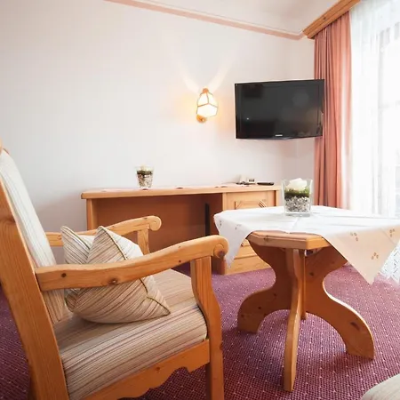 Steinerwirt Гостевой дом Гросгмайн